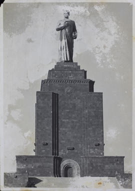 Estátua de Stalin