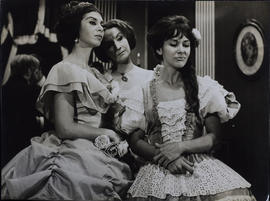 Isabel Teresa, Carminha Brandão e Maria Esmeralda