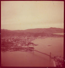 Vista de Ponte Sobre Rio