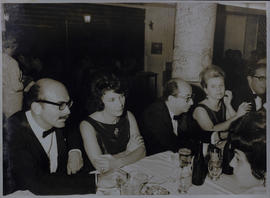 Alfredo da Cruz Macedo e Sra., Helio Bloch, Virginia Guimarães Ferreira e Carlos Lacerda